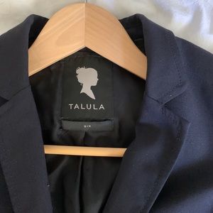 Aritzia Talula brand navy blazer